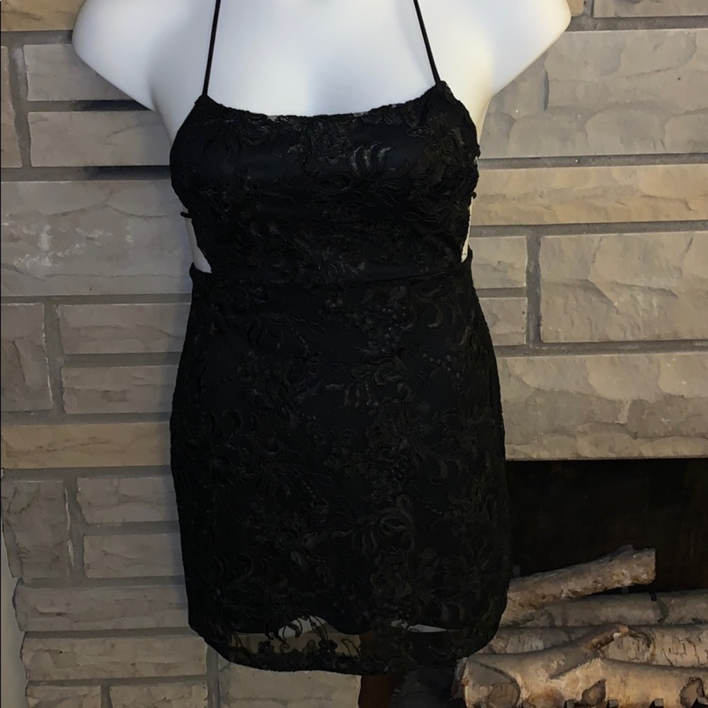 Calabria Embroidered Lace Dress